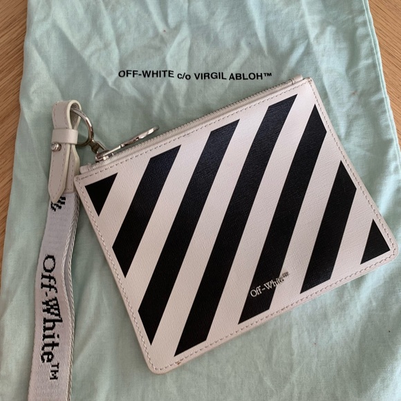 Off white hand bag